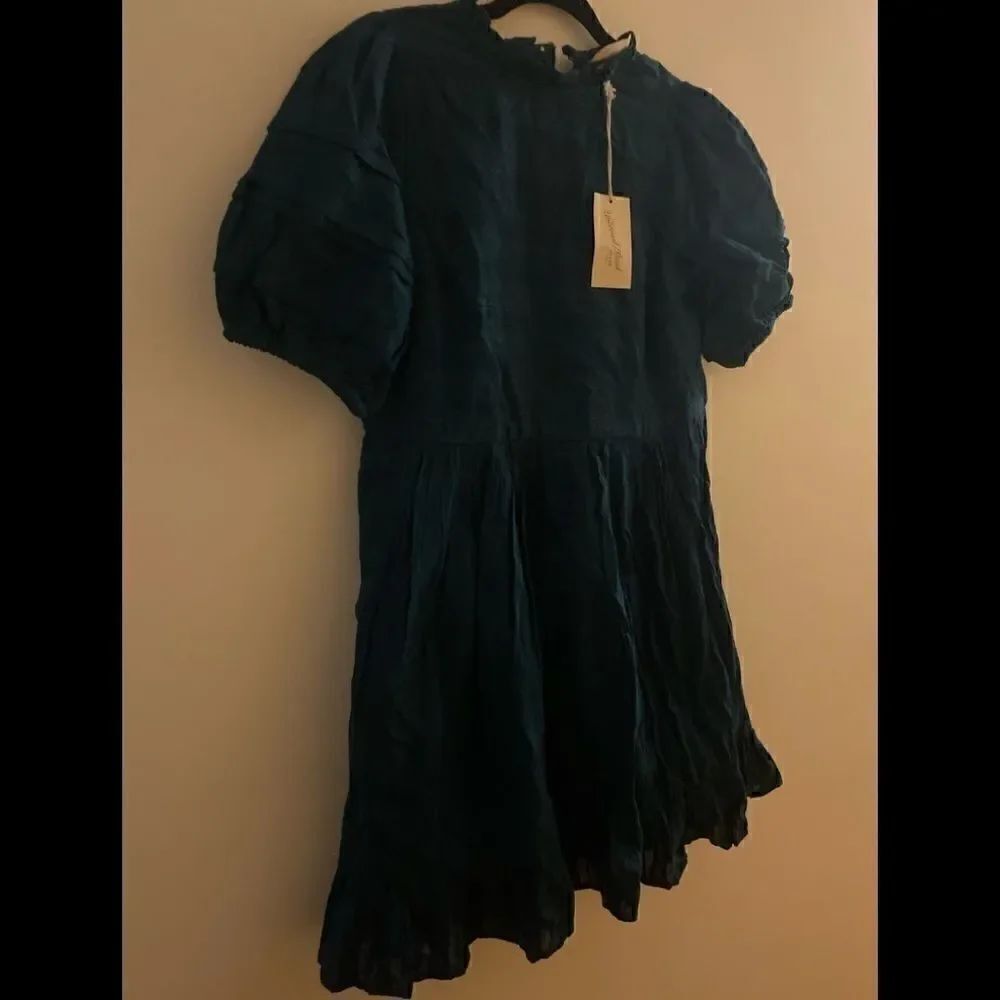 💐Universal Thread Puff Short Sleeve Eyelet Dress - Picture 5 of 10